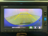 リアカメラ付で、後方をナビ画面で確認。車庫入れも安心です。もちろん、バックギアと連動しています。