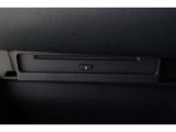 CD/DVDデッキ付いてます♪