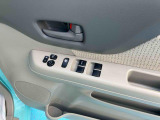 安全安心な走行のために、納車前には小さなクルマを知り尽くしたエキスパートが基本性能に関わる機能や状態を徹底的に点検しています。