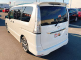 当店では軽自動車から普通車まで幅広くオールメーカーの車種・色・グレードを豊富に揃えております。