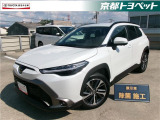 こちらの車両はご成約後に当社指定の新品タイヤ2本に交換いたします。 プラチナホワイトパールのカローラクロスハイブリッド入荷しました。