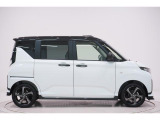 県内13店舗にて常時500台以上ダイハツ車を展示中です。見て、触って、納得のいく一台をぜひ見つけてください。