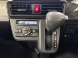 オートエアコンで操作も簡単です♪寒い冬も暑い夏でも車内快適!