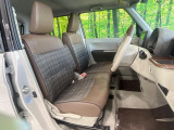 運転席シート廻りは使用感も少なく、良好な状態となっています。丁寧に使われていたことがよくわかりますね。