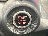 【プッシュ式エンジン】プッシュ式エンジンスタートでブレーキを踏んでボタンを押すだけでエンジン始動がスムーズ!!鍵をカバンに入れているだけでエンジンの始動が可能★とても便利な機能です