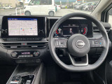 運転席廻りは操作しやすく安心できます