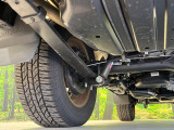 お車を安心してお乗りいただく為には、足回りの定期点検が欠かせません。サービスサポート(有償保証)では無料点検もご提供しており、安心のカーライフをお過ごしいただけるサポート体制が整っています。