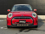 ◆LIBERALAは、輸入車選びの新たなスタイルを提案するインポート・セレクト・ブランドです。オーナー様となる方がクルマから直接感じる感性を第一にした、最良の一台との出会いをコーディネートいたします。