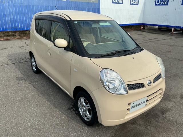 モコ E FOUR 4WD 