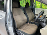 ドライバーによって運転しやすいポジションは異なり、あの車はどうなのか不安なこともありますよね。気になるお車は店頭で乗り込んでご確認いただけます♪