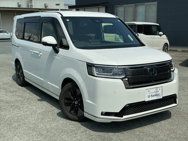 ステップワゴン  2.0 e:HEV スパーダ