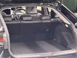 荷室はシートアレンジを行うことで広い荷室にすることが可能です 様々なシーンで活躍できますね