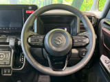 【純正革巻きステアリング】上質な革を使用することで、手にしっかり馴染みとても運転しやすいハンドルです♪