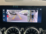 【アットホームな雰囲気のお店です】メルセデスに精通したスタッフが、心をこめてお車選びをお手伝い致します。是非メルセデスベンツへの想いをお聞かせください