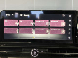 コネクテッドナビゲーションです♪目的地まで案内するナビゲーション機能の他にAPPLE CarPlayも搭載♪フルセグ画質で楽しめるTVやBluetooth 多彩な機能が満載で運転を快適にサポートしてくれます☆