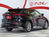 【納車前整備】安心してお乗り頂くために、ご納車前に、認証または指定工場にて法令12ヶ月点検整備を実施します。