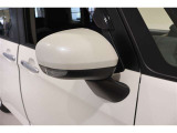 ■対向車からの視認性も良く安心してお乗りいただけるウィンカー付ドアミラー!