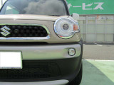 ヘッドライトはLEDランプです。LEDランプは従来のハロゲンランプと比べて、長寿命・省電力、そしてとても明るいのです!