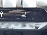 ◆全国納車可能です。納車方法及び費用につきましては、お気軽にコーディネーターまでご相談ください。遠方のご納車の際も我々がしっかりサポートさせて頂きます。お気軽にスタッフまでご相談下さい。