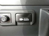 【100V電源】レジャーや緊急時にあると便利な100V電源が装備されています。※最大1500Wまでのご利用となります。