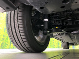 お車を安心してお乗りいただく為には、足回りの定期点検が欠かせません。サービスサポート(有償保証)では無料点検もご提供しており、安心のカーライフをお過ごしいただけるサポート体制が整っています。
