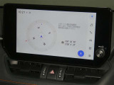 【10.5インチ純正ナビ】純正ナビを装備。タッチパネル式で使いやすく、詳細地図により目的地をピンポイントで設定できます。初めての道でも迷いにくく、ロングドライブも快適ですよ♪