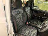 中古車は一点物!気になる車は早めのお問い合わせをお願いします。
