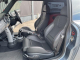 ◆LIBERALAは、輸入車選びの新たなスタイルを提案するインポート・セレクト・ブランドです。オーナー様となる方がクルマから直接感じる感性を第一にした、最良の一台との出会いをコーディネートいたします。