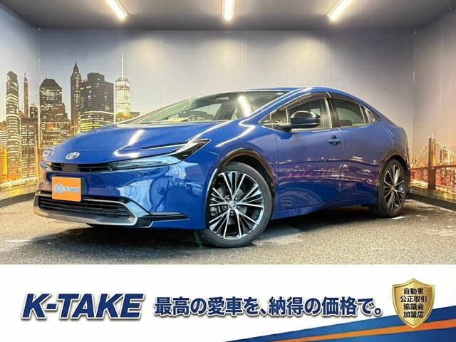 プリウス 2.0 Z E-Four 4WD トヨタセーフティ(禁煙車)(4WD)(黒本革)(メ