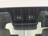 先進技術のスマートアシストIII付きです。運転中の「ヒヤッ」とするシーンで事故の回避の支援や被害の軽減を図り、ドライバーの安全運転をサポートします。みんなに安全・安心を。