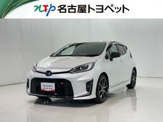アクア 1.5 GRスポーツ 