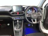 この車で色んな場所へドライブに出かけてみませんか。