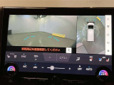 【パノラミックビューモニター&フロントビュー】見通しの悪い交差点やT字路などで車両前方と左右の状況確認をする為に車両上方と前方カメラからの映像を同時に表示するので周りがハッキリ確認でき安心です。