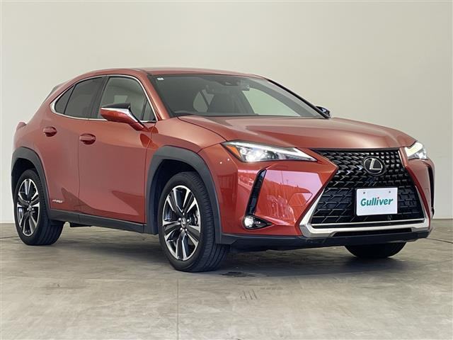 UX 250h バージョンL 本革シート 修復歴無し
