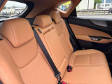 お車の知識がなくても大丈夫です!皆様のご来店をスタッフ一同、心よりお待ちしております。