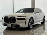 この度は湘南BMWプレミアムセレクション大和の車両をご覧いただきまして誠にありがとうございます。 ご不明な点、ご相談はスタッフまで何なりとお問合せ下さい。ご検討よろしくーお願い致します。