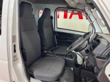 運転席広々