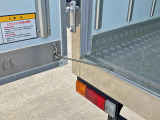助手席側ストッパーの状態です。