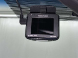 ドライブレコーダー装着車両です