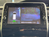 【アラウンドビューモニター】専用のカメラにより、上から見下ろしたような視点で360度クルマの周囲を確認することができます☆死角部分も確認しやすく、狭い場所での切り返しや駐車もスムーズに行えます。