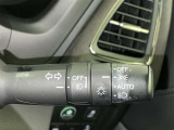 【オートライト】車外の明るさに応じて自動的にライトの点灯・消灯をしてくれます