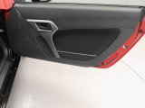 中古車は一物一価、同じようなお車でも、整備状況、外内装の状態など様々です。
