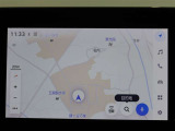 ディスプレイオーディオを装備。スマホとクルマをつなぐことで、これまでのナビに加えて、いろんなサービスが楽しめます