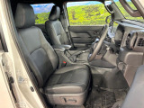 運転席シート廻りは使用感も少なく、良好な状態となっています。丁寧に使われていたことがよくわかりますね。