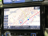 【BIG-X11インチナビ】人気の大画面BIG-Xナビを装備。専用設計で車内の雰囲気にマッチ!ナビ利用時のマップ表示は見やすく、テレビやDVDは臨場感がアップ!いつものドライブがグッと楽しくなります♪