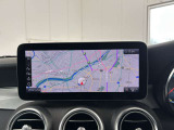 【アットホームな雰囲気のお店です】メルセデスに精通したスタッフが、心をこめてお車選びをお手伝い致します。是非メルセデスベンツへの想いをお聞かせください