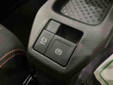 ご覧いただくタイミングによっては、掲載中の車両でも商談が入っていたり、更新・反映の時差があるため売約済みになっている場合がございます。