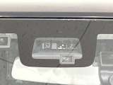 【スズキ セーフティサポート】走行中に前方の車両等を認識し、衝突しそうな時は警報とブレーキで衝突回避と被害軽減をアシスト。より安全にドライブをお楽しみいただけます。