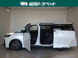 両側パワースライドドア付きだから、狭い駐車スペースなどでの 乗り降りラクラク!小さなお子さまのいるご家庭には嬉しい装備。