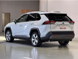 RAV4 2.5 ハイブリッド G E-Four 4WD 